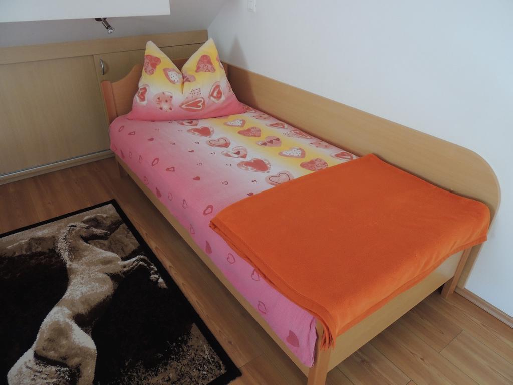 Apartments And Rooms Tavcar Μπλεντ Δωμάτιο φωτογραφία