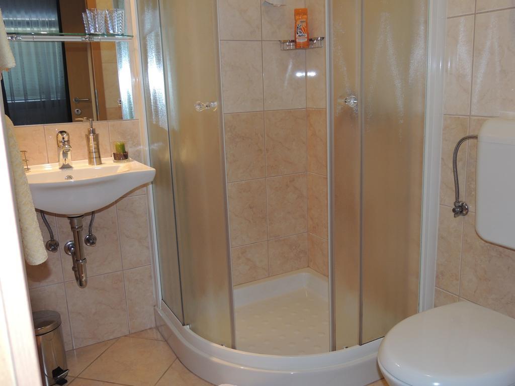 Apartments And Rooms Tavcar Μπλεντ Εξωτερικό φωτογραφία