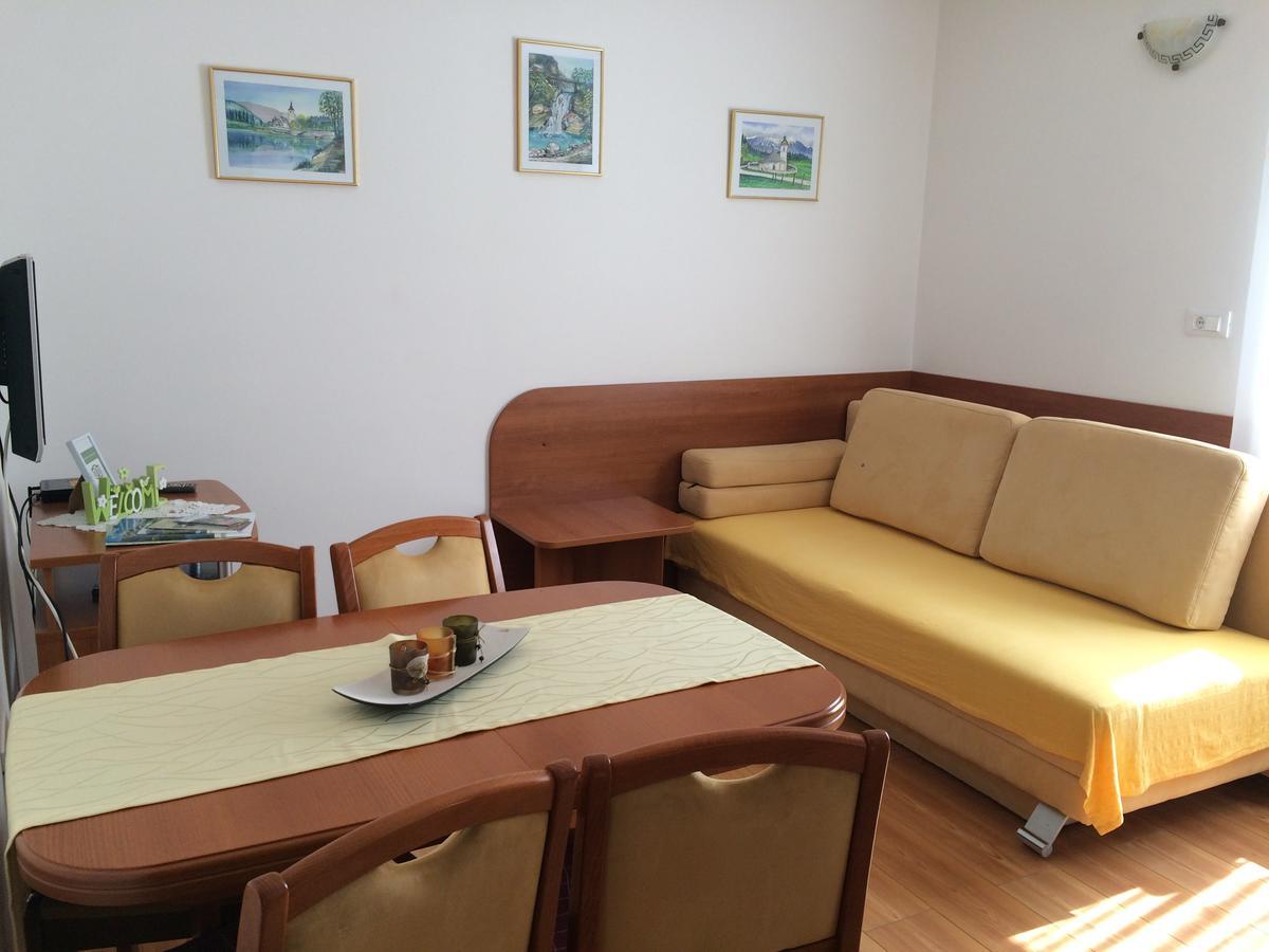 Apartments And Rooms Tavcar Μπλεντ Εξωτερικό φωτογραφία